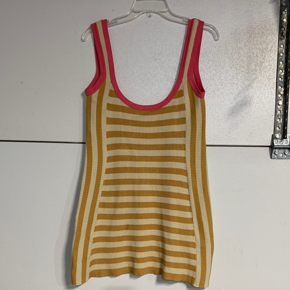 VRG GIRL MEET ME IN CAPRI KNIT MINI DRESS STRIPED PINK TAN LARGE - Picture 2 of 7
